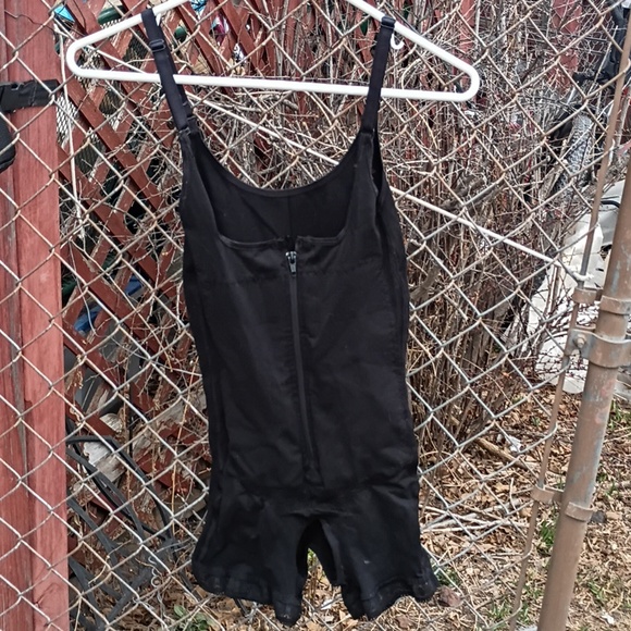 Shapewear - Picture 5 of 7